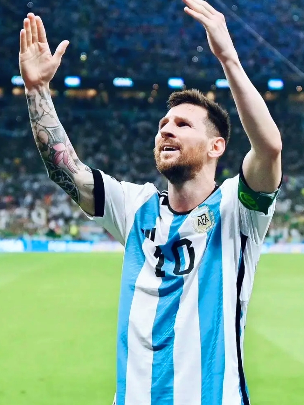 包含梅西关键节点精彩发挥，加拿大队带队取胜！的词条